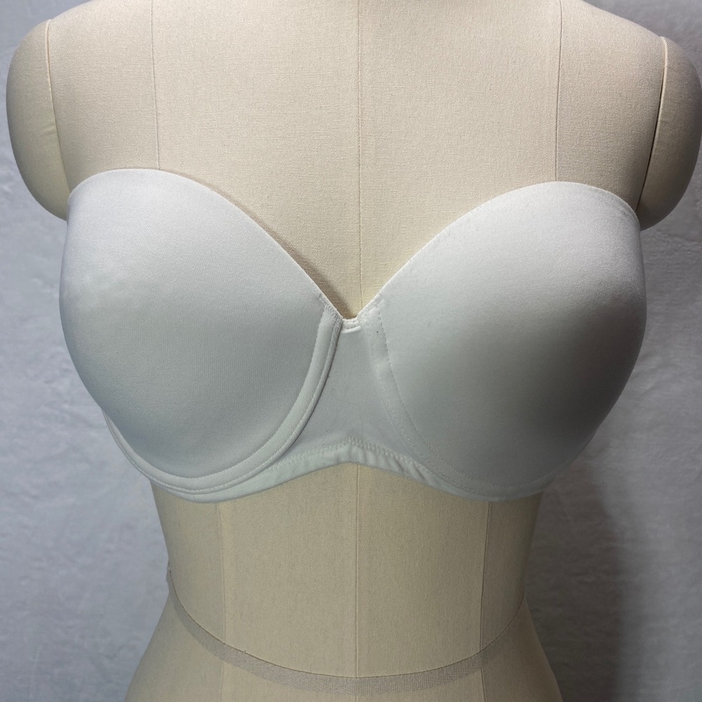 Body By Victoria 36D White Strapless Padded Bra‎ White Underwire
